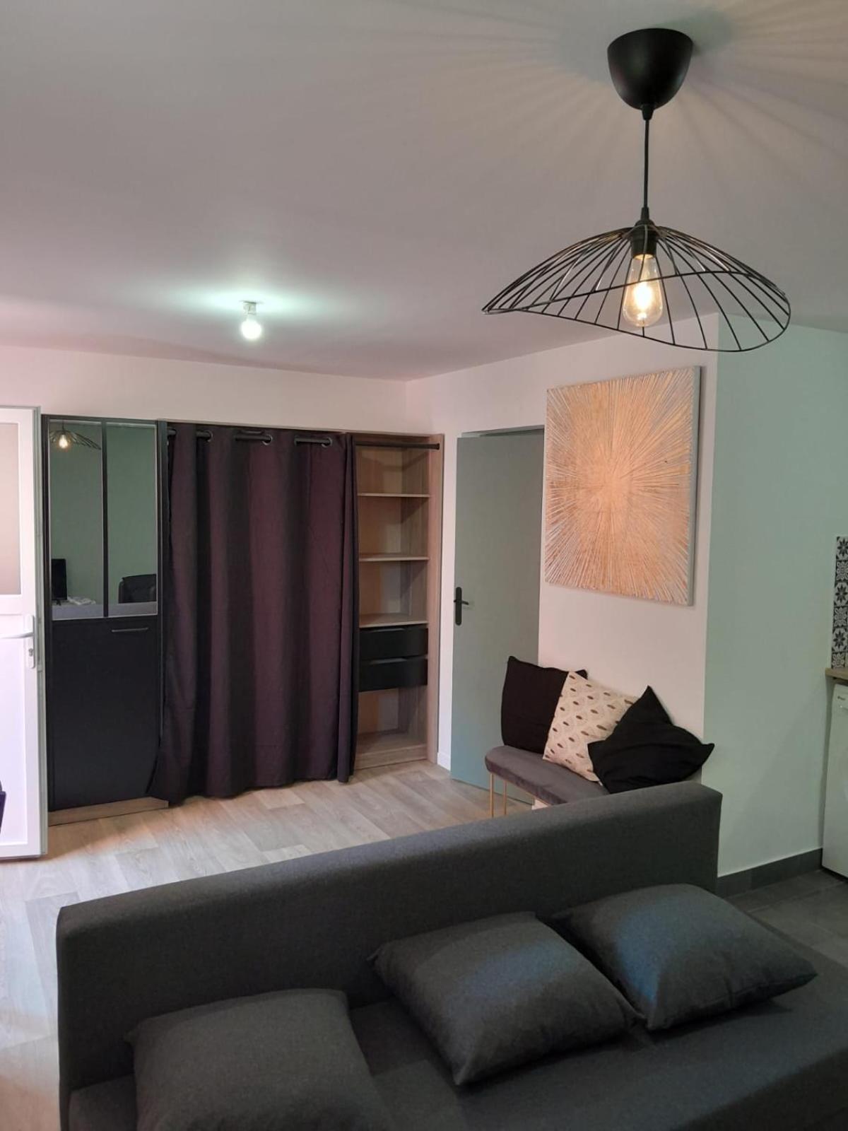 Appartement Proche Gare Saint-Brieuc Bagian luar foto